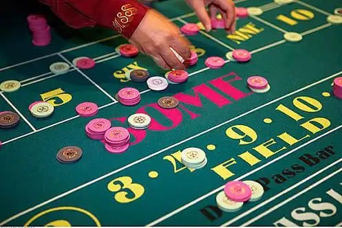 555agent Slots မြန်မာ ကစားသမားများ Free Spins Bonus ခံစားနေသောပုံ